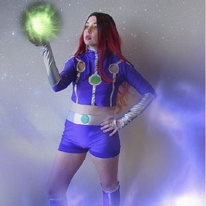 *SOLD* Starfire Cosplay